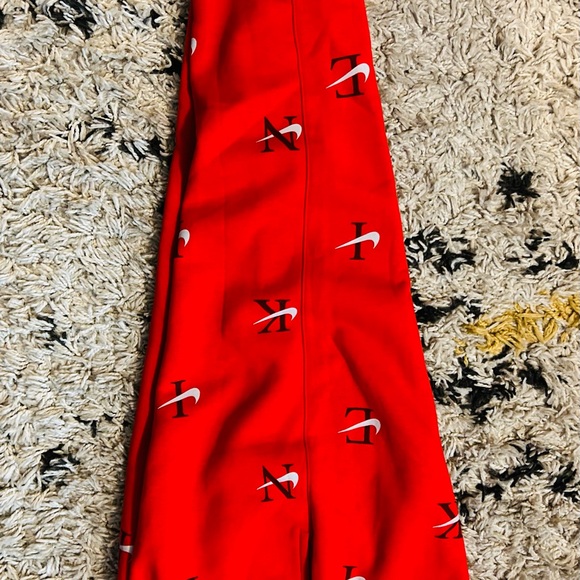 Nike Men’s Jogger Suit Hoodie & Sweatpants - Picture 9 of 13